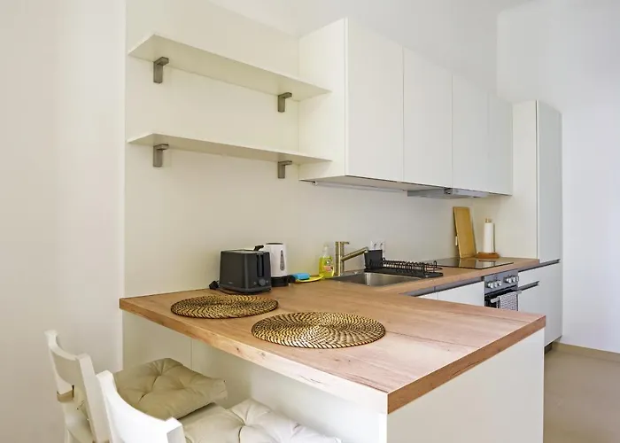 Belvedere Apartment *